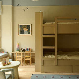 Bille & Mary's Room, 6 & 3 years old