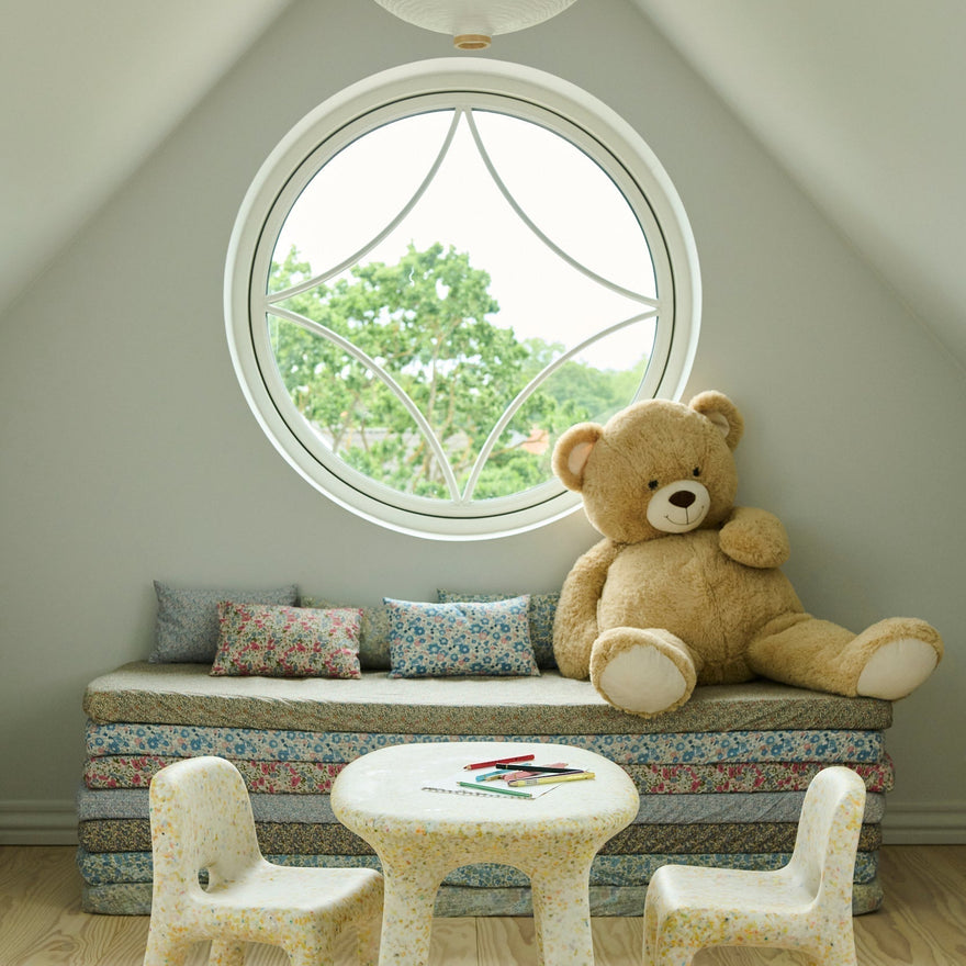 Noelle & Isabelle's Room, 4 & 2 years old