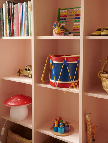 Seven Friends in Bowls