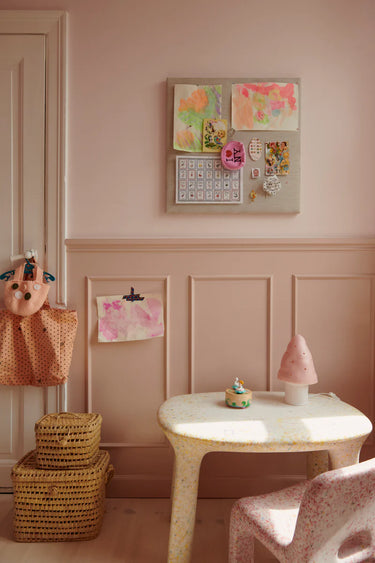 Charlie Chair Strawberry