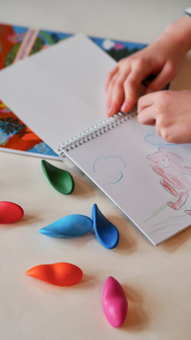 Left & Right Crayons