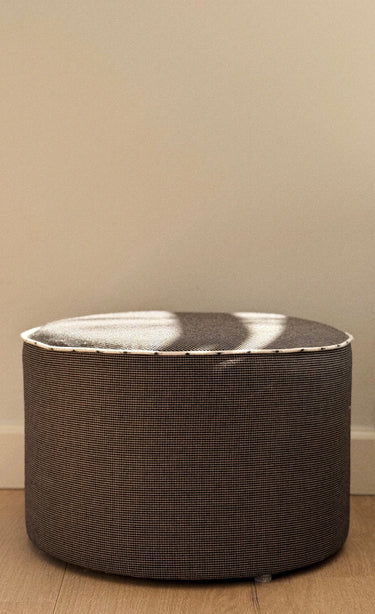 Pouf 'Dark Brown Check with Drop Lining'