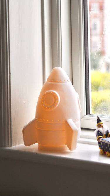 Spaceship Lamp White