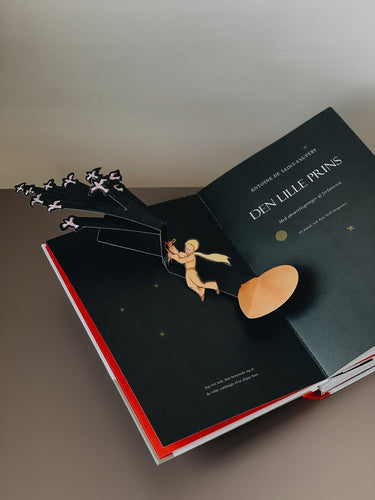 Den Lille Prins in Pop-Up Version from Carlsen